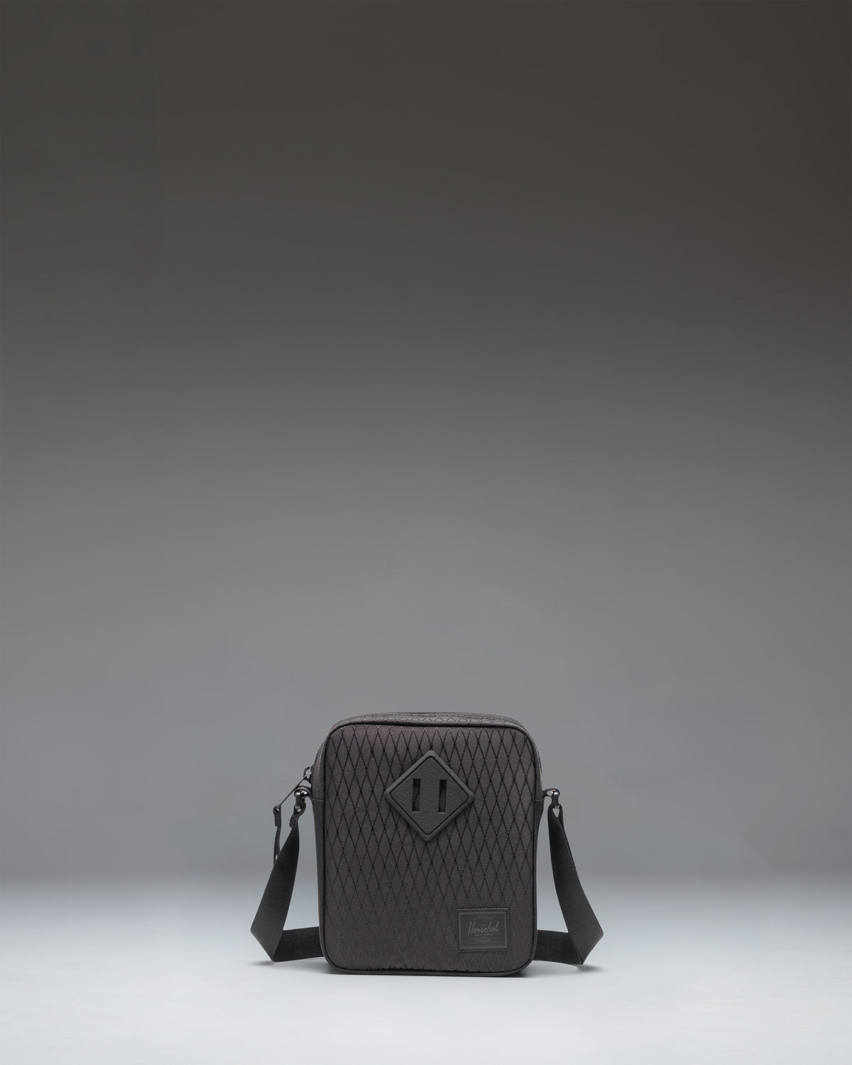 Heritage™ Crossbody - Black Diamond/Black