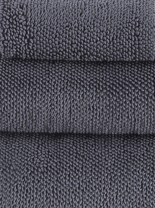 Lerins Bath Sheet — texture detail