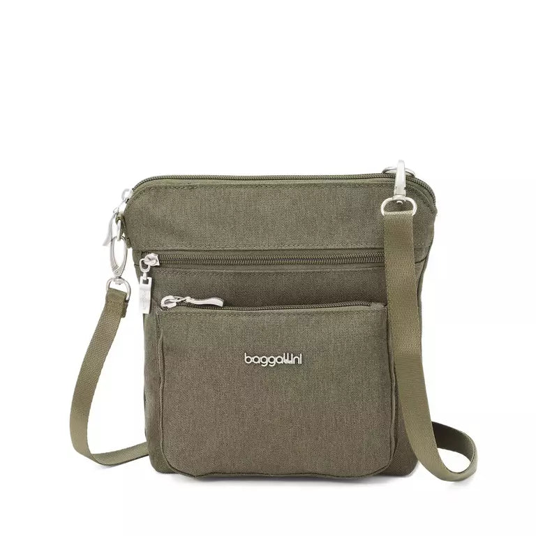 Baggallini Modern Pocket Crossbody