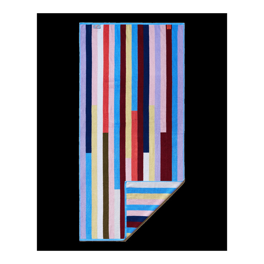 Indecisive Spectrum Bath Towel