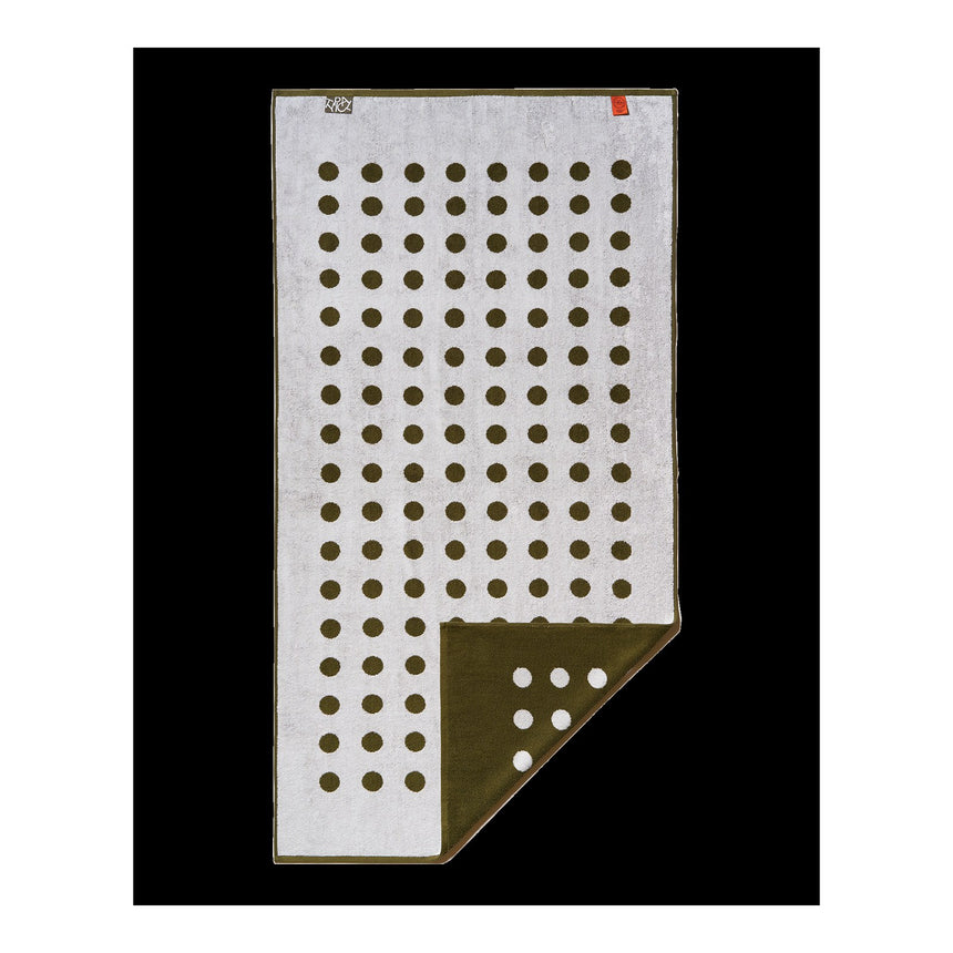 Polka Dot Bath Towel