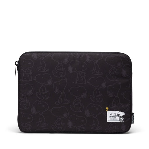 Peanuts® Anchor 14 Inch Sleeve - Snoopy Black